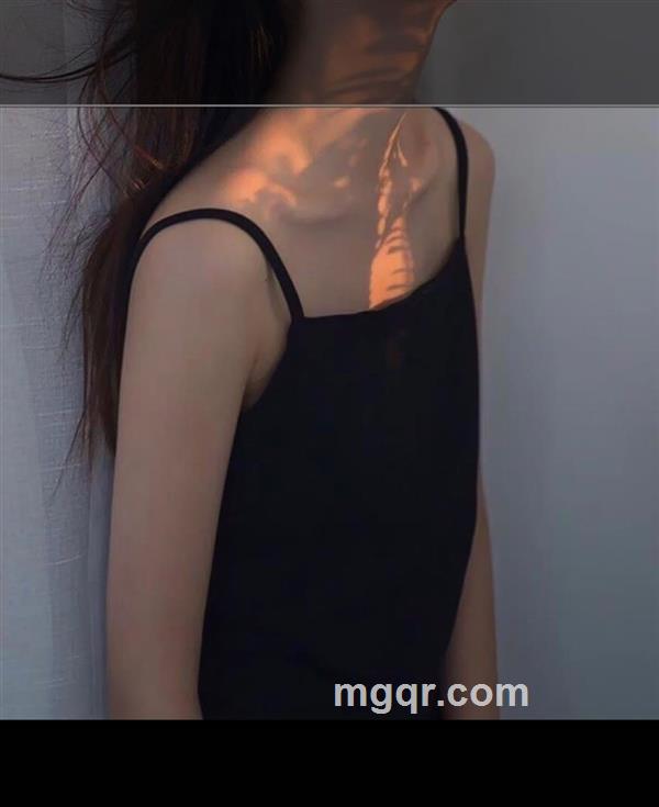 笨笨的小女孩的头像