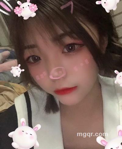 一尘不染的头像