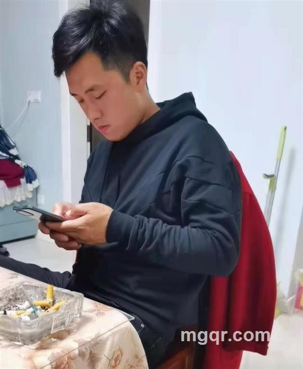 那天那片玉米地的头像