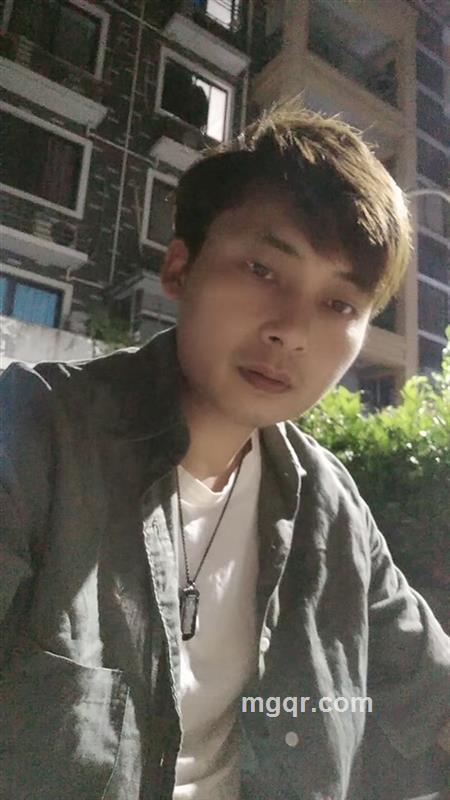 碎蔬影琼的头像