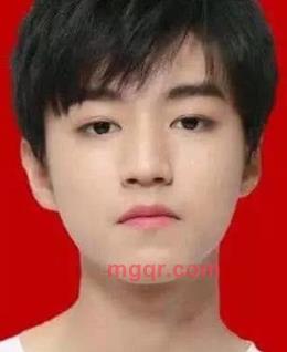 大雨中彷徨的头像