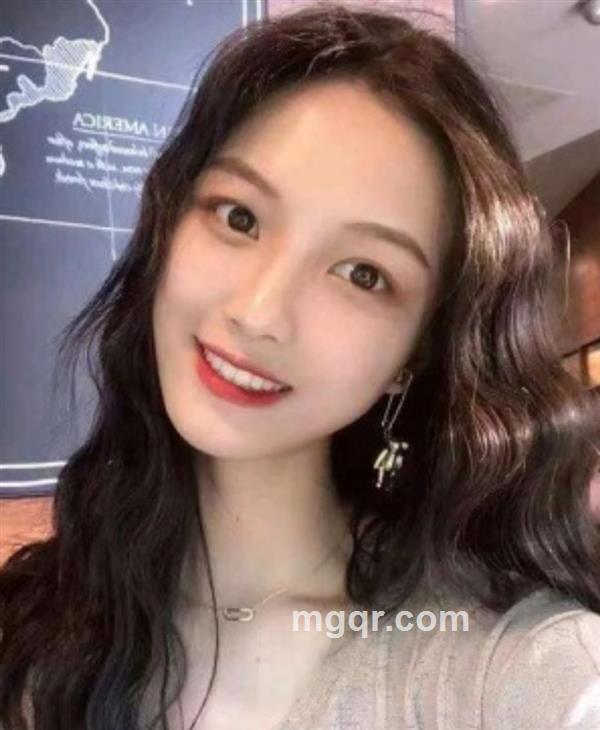 海的情侣的头像