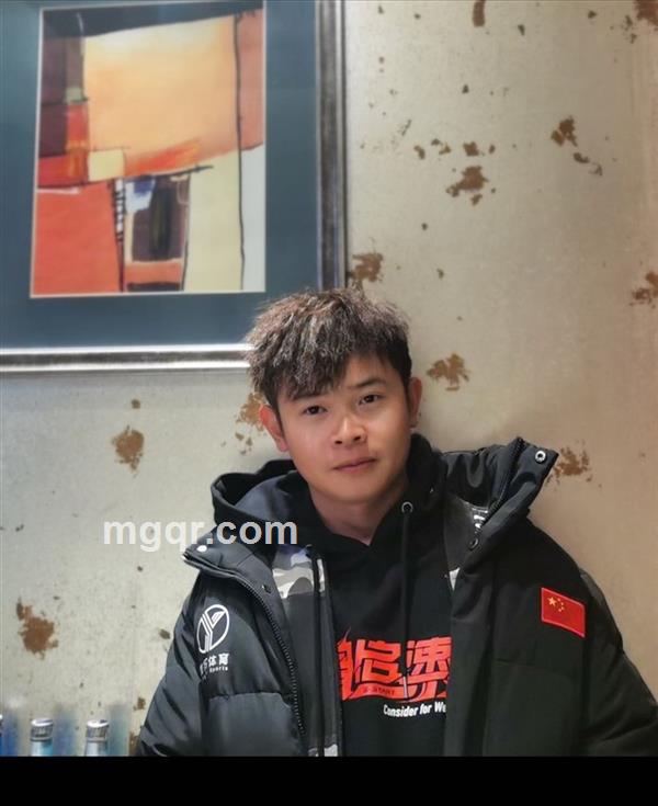 多点真诚的头像