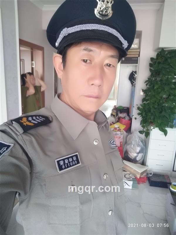 梦里白冰的头像