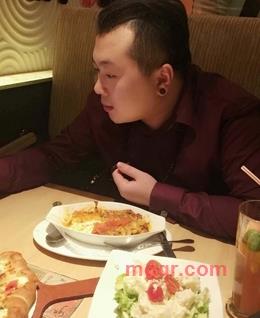 巍巍王的头像