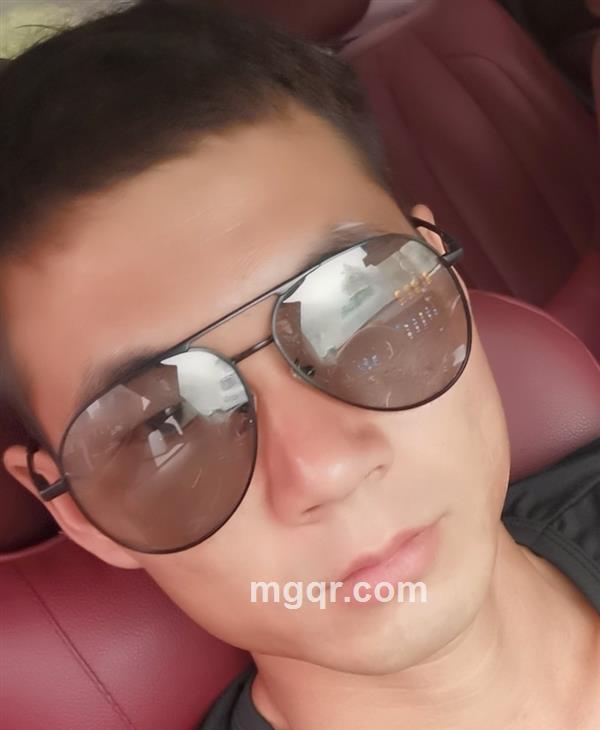 一介俗人。的头像