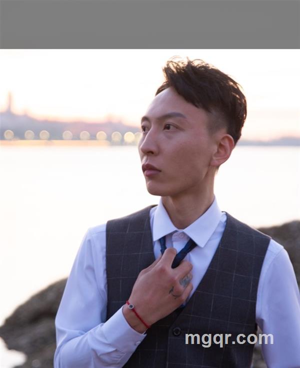 维尼波黑的头像