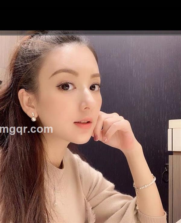 白白的头像