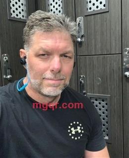 向日葵083的头像