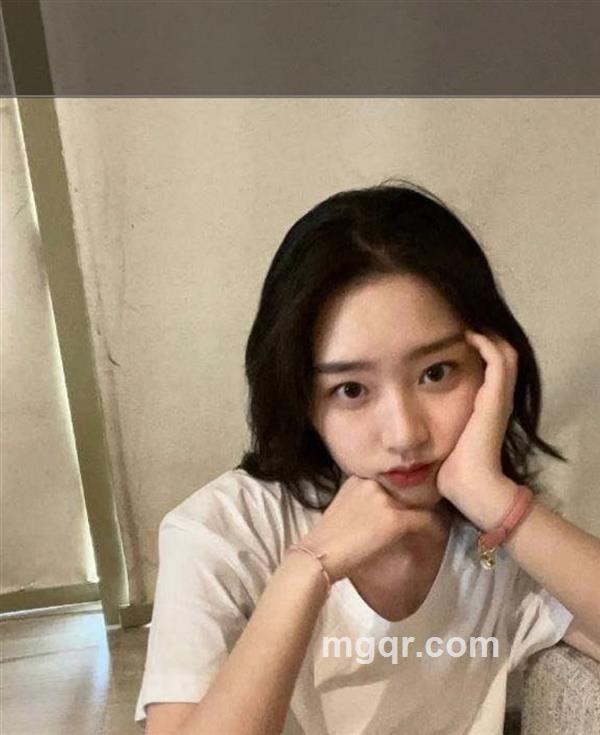 午夜玫瑰的头像