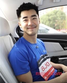 趁时光还在。的头像