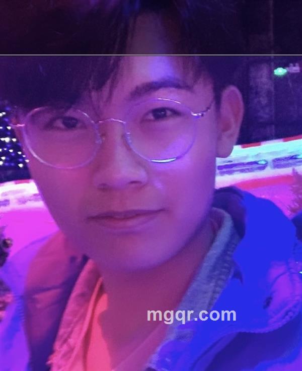 敢敢的头像