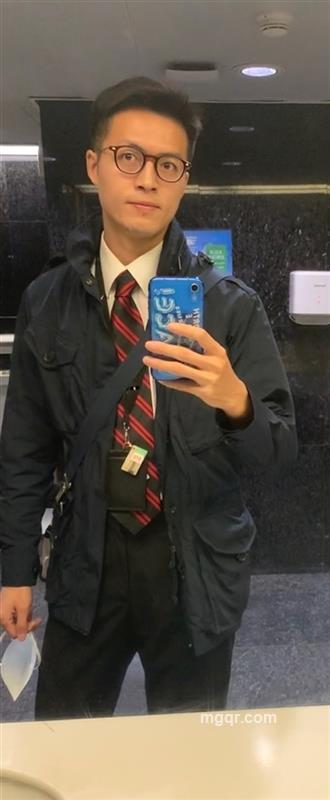 一颗水果心的头像