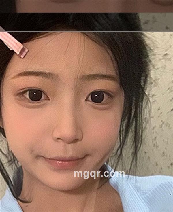 小小小小的头像