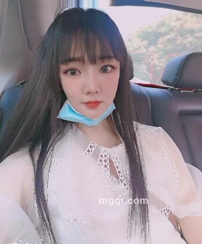 蹦跶蹦跶的头像