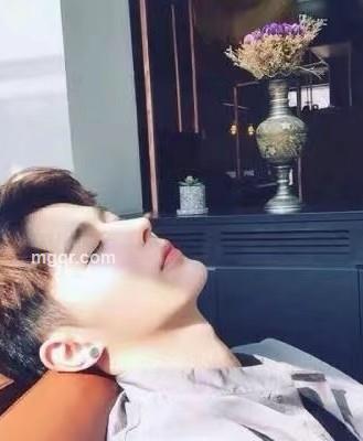 夜魔的吻的头像