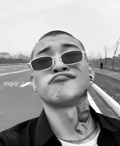 我有点大你忍一下的头像