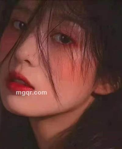 我盼有束光的头像