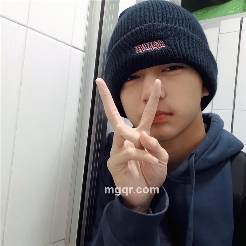 世末歌者的头像