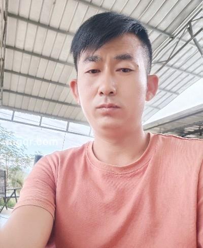 阳光男孩的头像