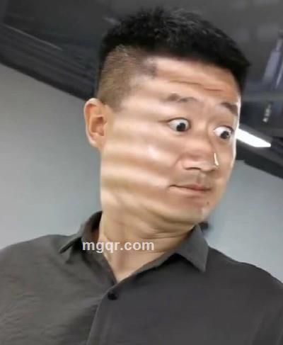 怜听你的美的头像