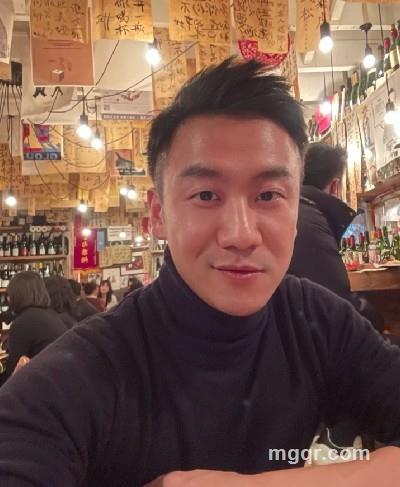 期待暑另一伴的出现的头像