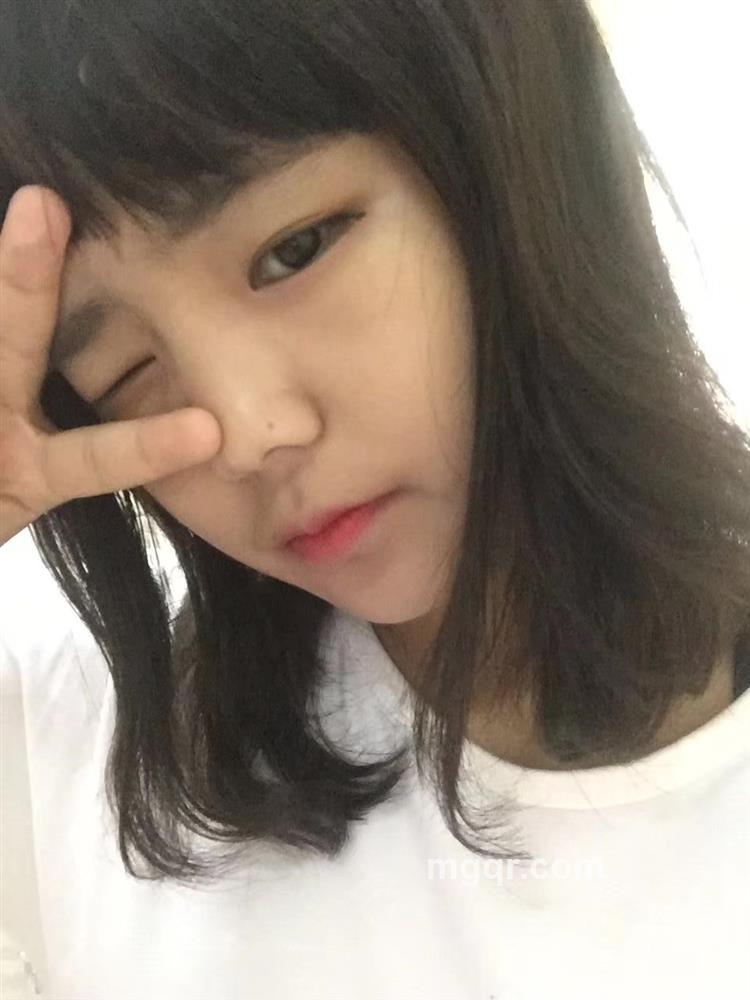 小蓉很温柔的头像