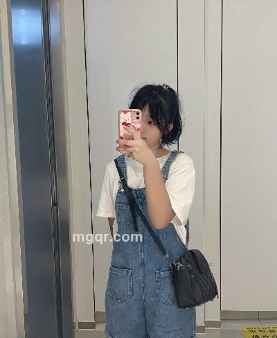 高二班小仙女的头像