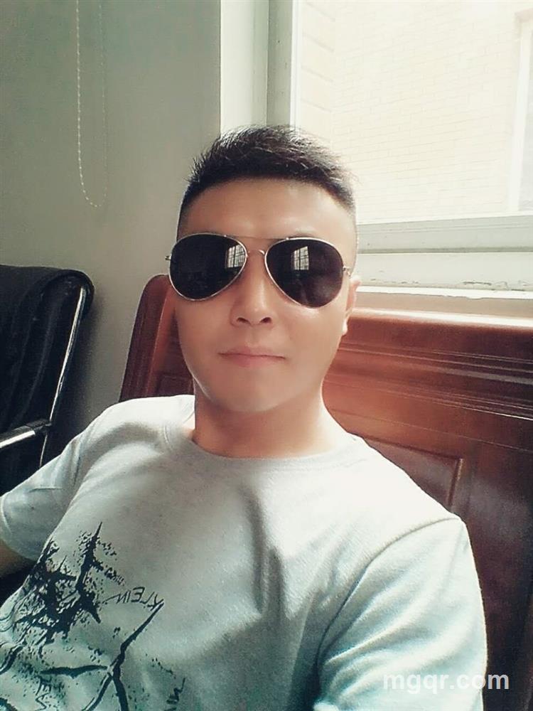 春风拂柳的头像