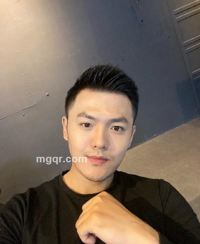 尘埃的头像