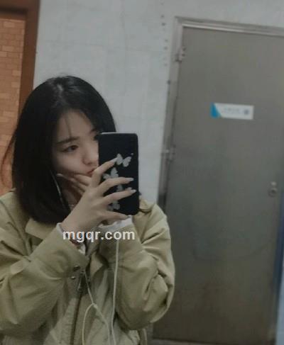 曼曼的头像
