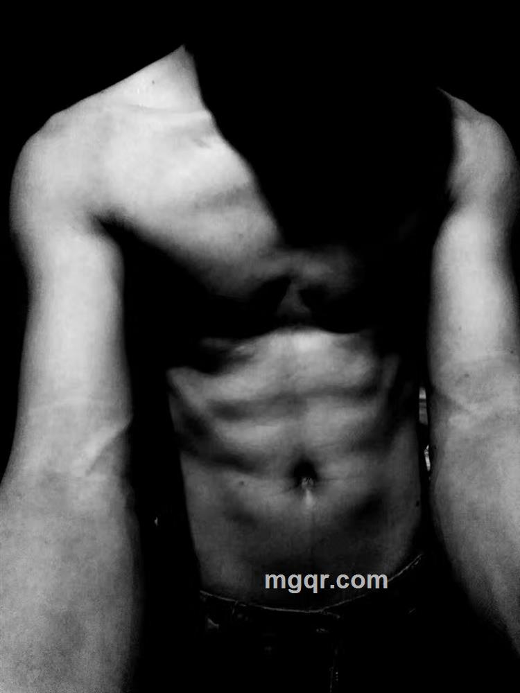 特大号内裤的头像