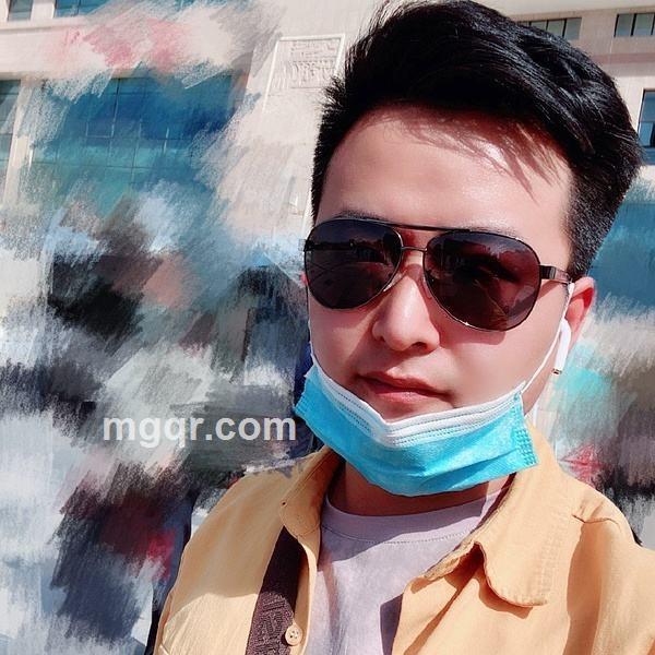 语过舔情的头像