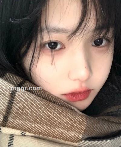 月亮事务所的头像