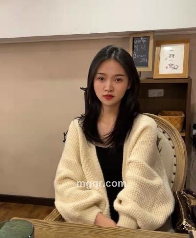 稳妥的一个萌妹的头像