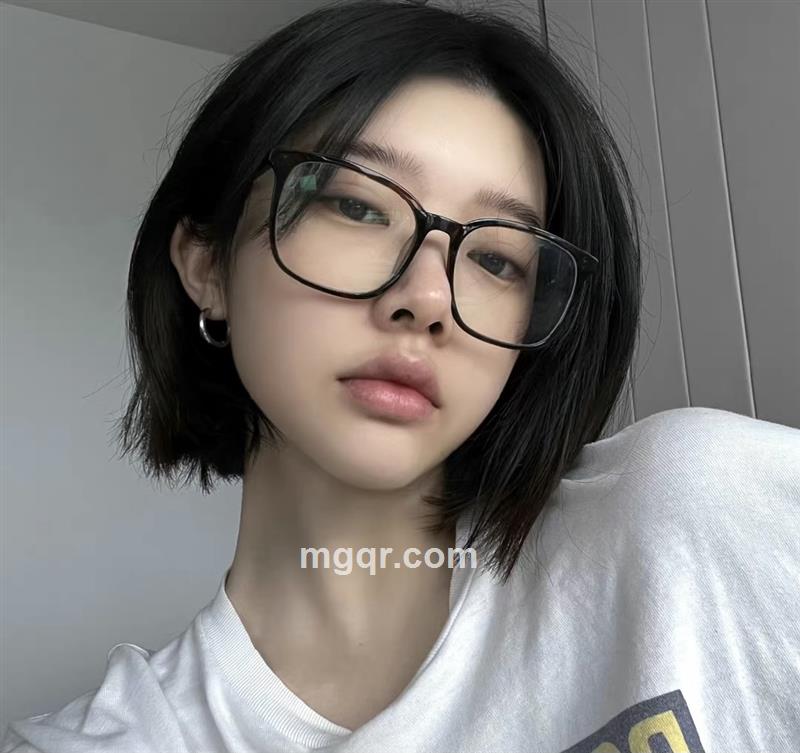 一颗大酥糖的头像