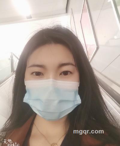 一只鱼儿的头像