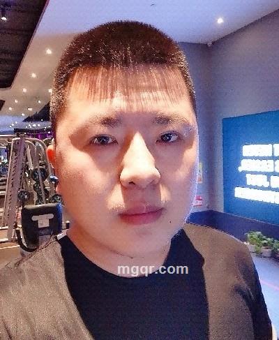 温暖的光的头像