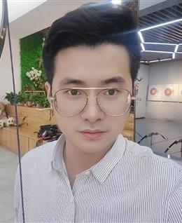 月上柳梢头的头像