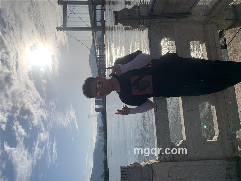 无敌霸王的头像