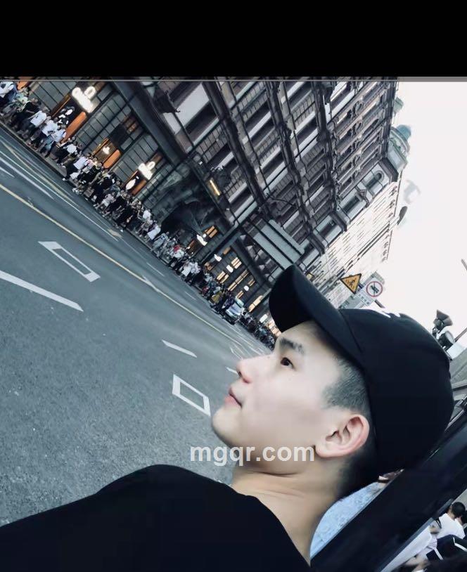 简单先生的头像