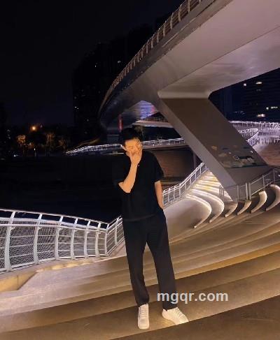 情哥哥的头像