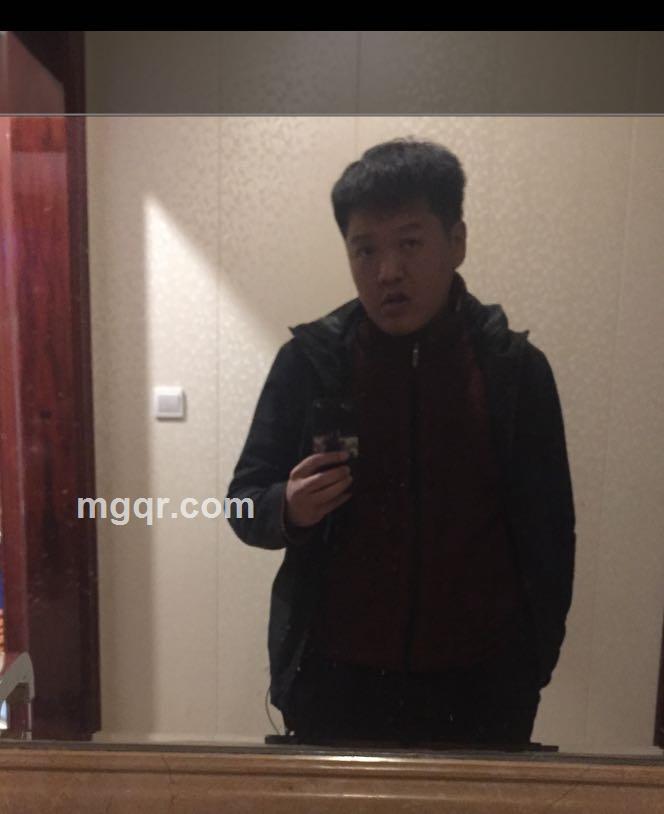 象鼻子很粗很长的头像