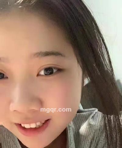 霞儿的头像