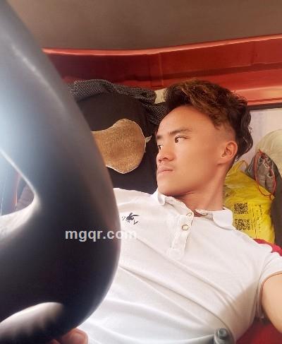 請叫俺@小彭&的头像