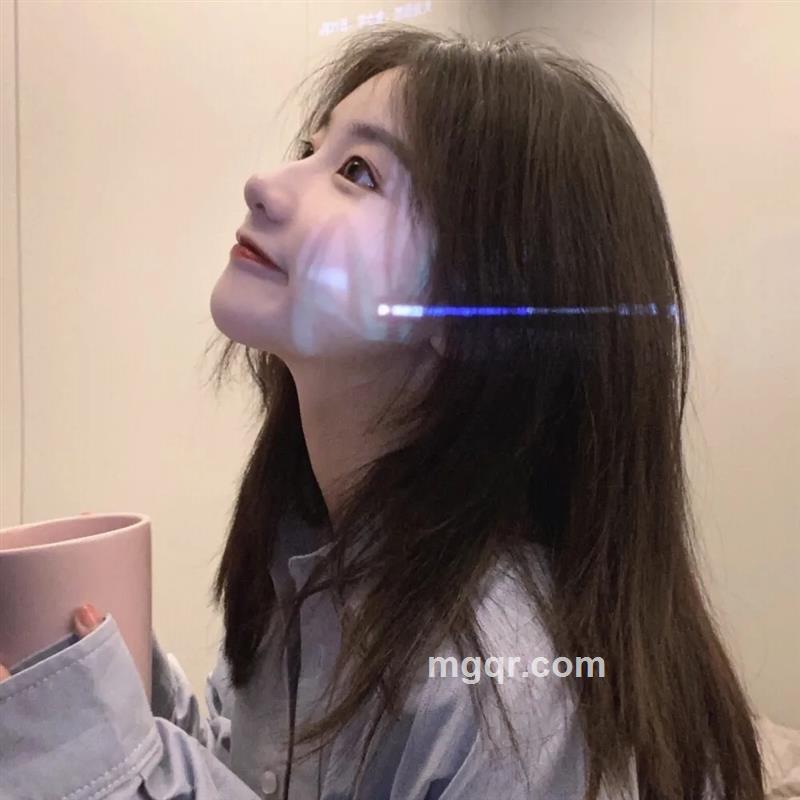 零零落落的头像