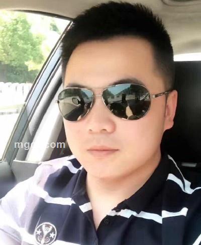 小哥哥的头像