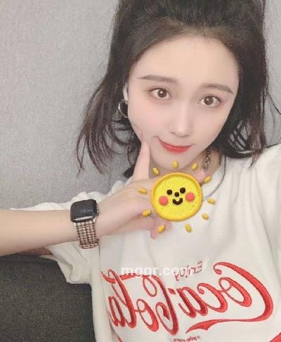 爱笑的女孩的头像