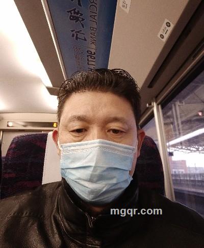 性福那么甜；但那么远的头像