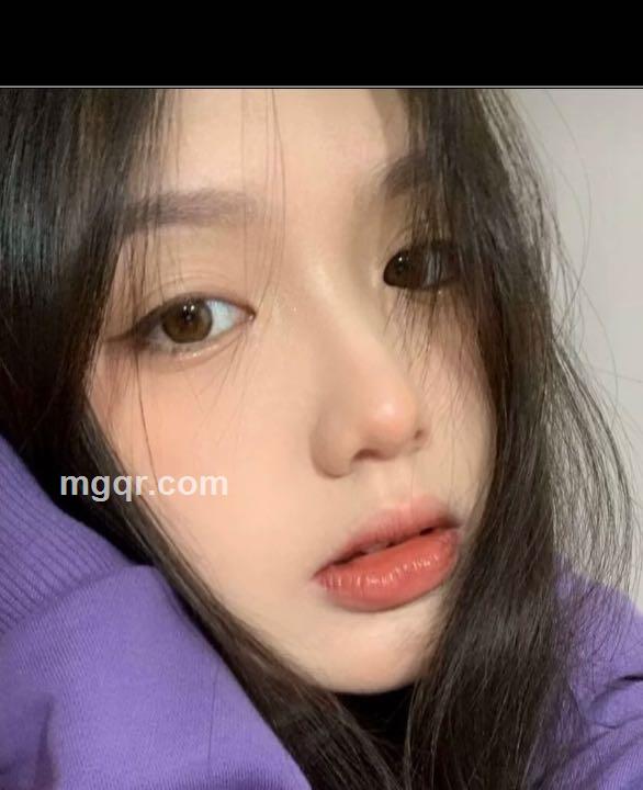 背后的头像